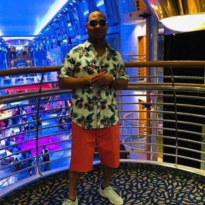 Meet your Posher, Jamal